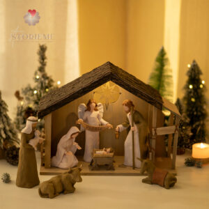 Alternative view of 8-Piece Christmas Nativity Scene Set – The Heart of the First Christmas